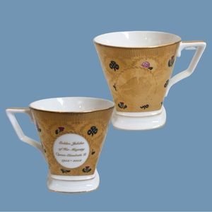 Bilston & Battersea bone china Queen Elizabeth II Golden Jubilee tea cup 2002